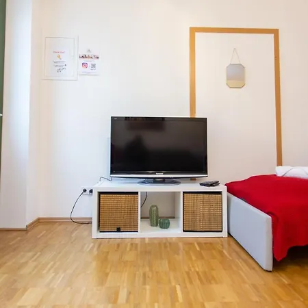 Fullhouse - Halle - R6 - Smarttv - Nespresso * Halle (Saale)