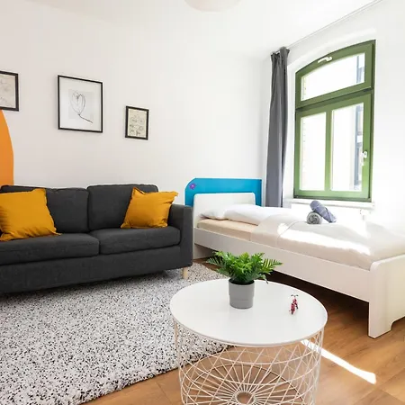Appartement Fullhouse - Halle - R6 - Smarttv - Nespresso