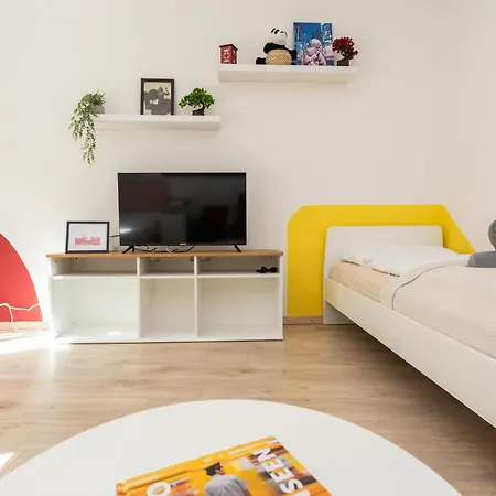 Fullhouse - Halle - R6 - Smarttv - Nespresso