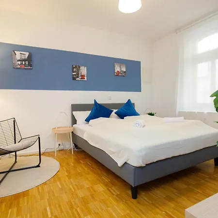 Appartement Fullhouse - Halle - R6 - Smarttv - Nespresso