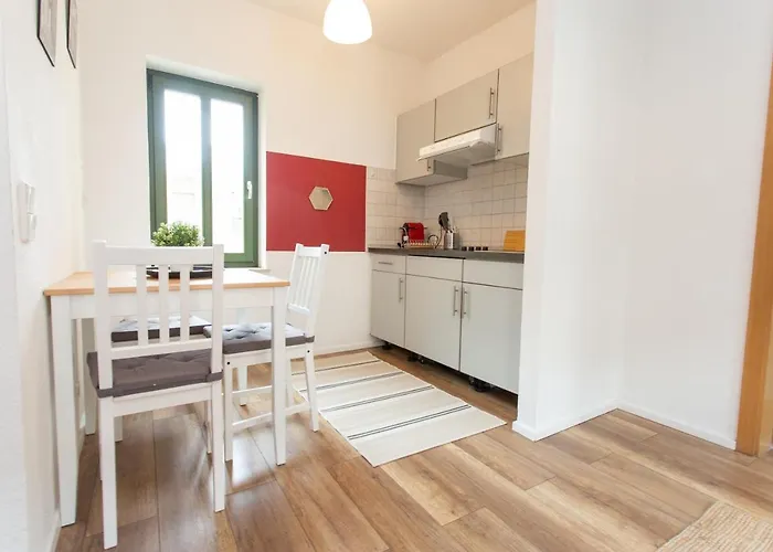 Fullhouse - Halle - R6 - Smarttv - Nespresso