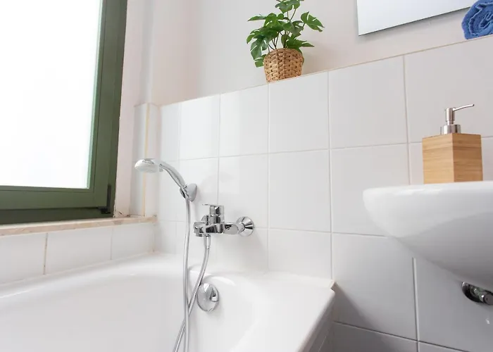 Appartamento Fullhouse - Halle - R6 - Smarttv - Nespresso *