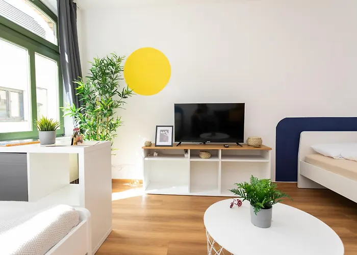 Fullhouse - Halle - R6 - Smarttv - Nespresso Halle (Saale)